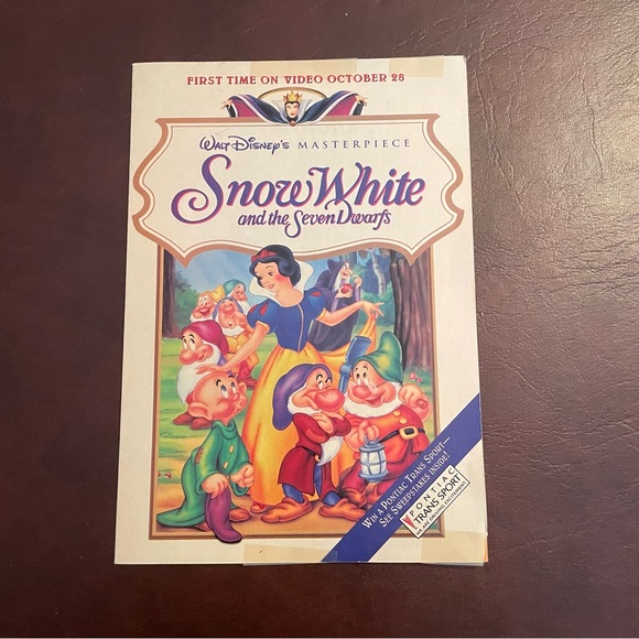 Snow White and the Seven Dwarfs -FactorySealedVHS Disney Masterpiece Collection - Picture 3 of 5